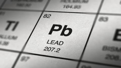 Metais pesados ​​em pigmentos cosméticos: o que os dados de fiscalização da UE revelam em 2025