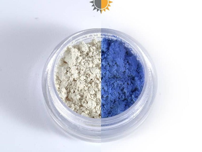 Pó fotocrômico azul, reativo à luz solar, 1–10 μm – KT-PMC-14-BA - Kolortek