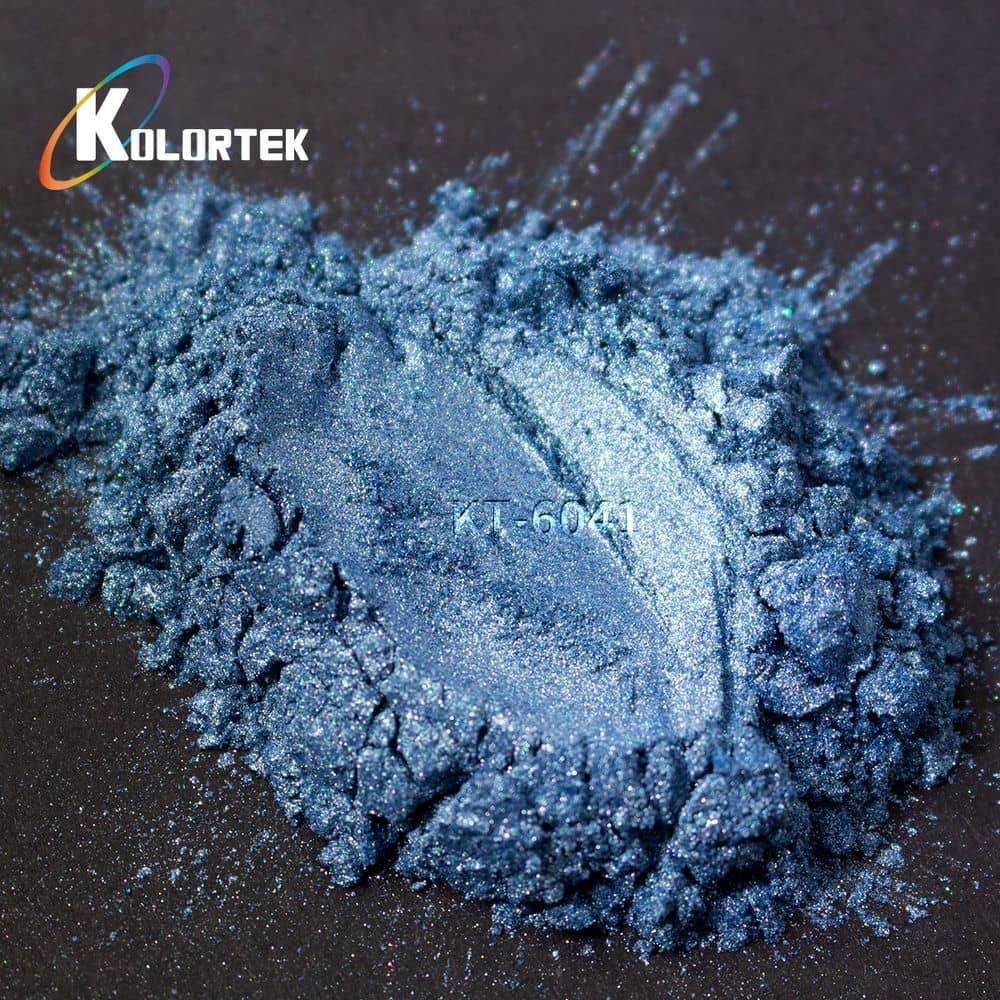Blue pearlescent pigment powder